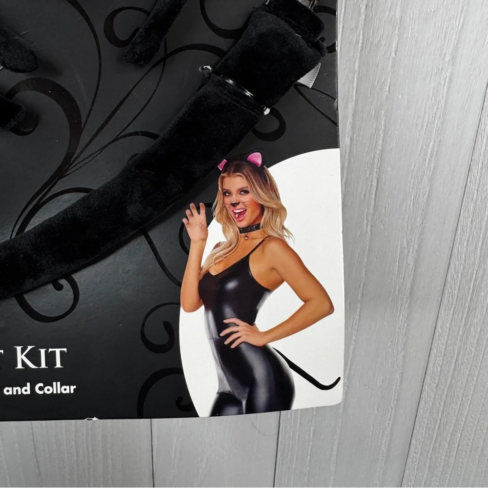 Spirit Halloween Cat Kit - Picture 2 of 4